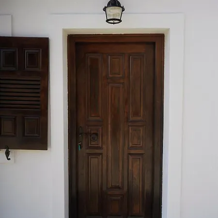 瓦迪里斯别墅酒店 帕蒂迪里奥