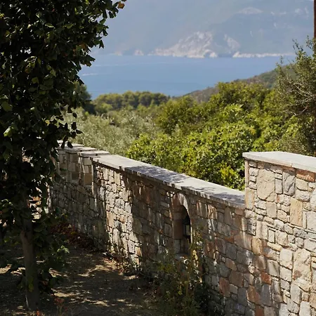 Vatellis Villa Patitiri (Alonnisos)